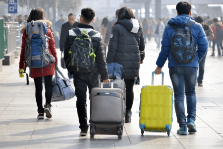 2023年中小学寒假时间或将提前，学生很高兴，家长心情很复杂-寒假放假时间2023年河南初中